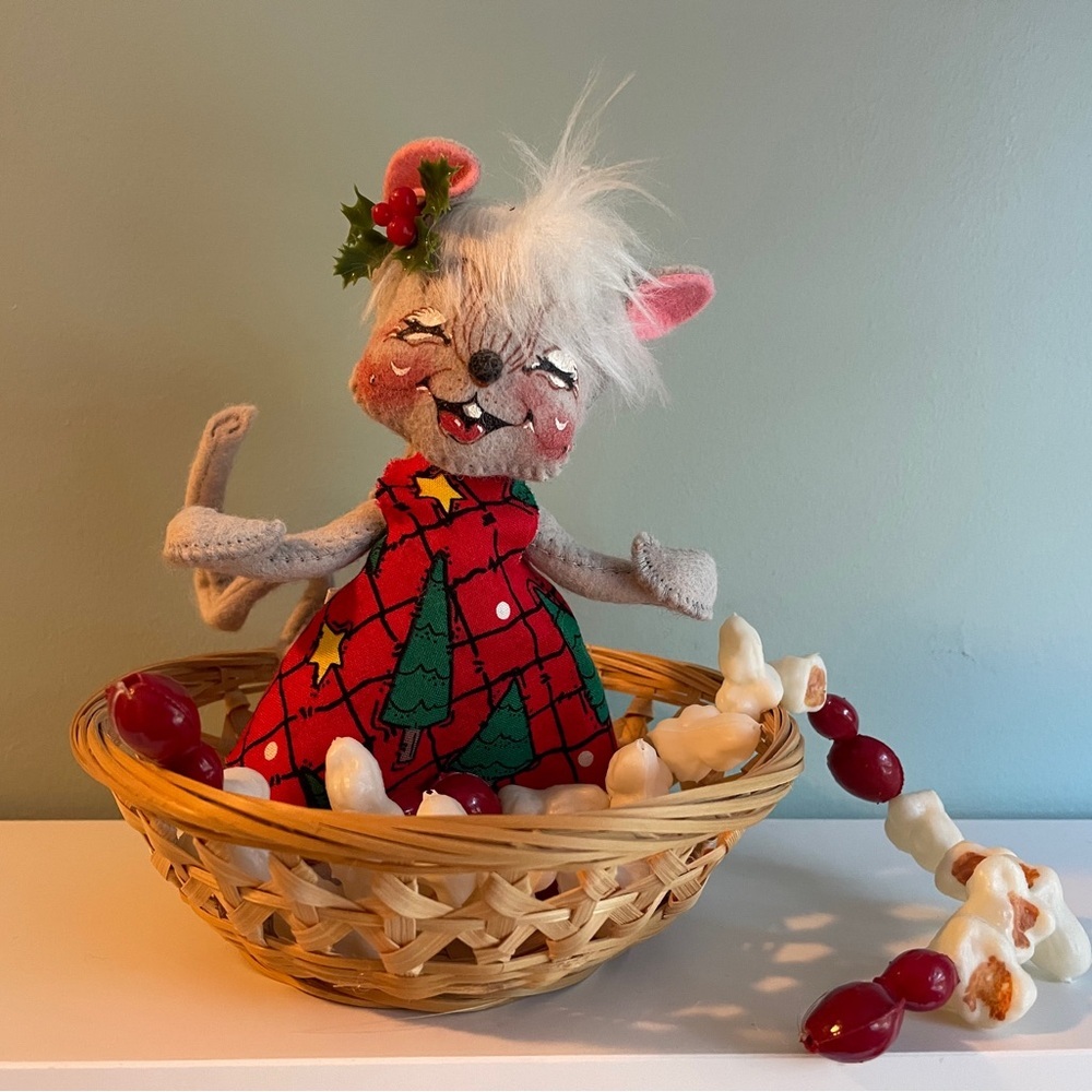 Annalee Festive Mouse with popcorn garland.
